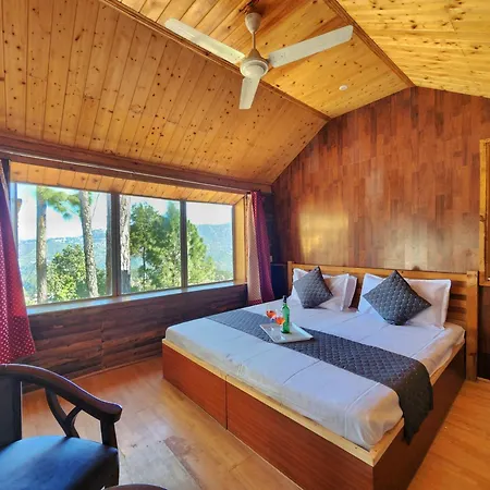 Pine Valley Resort Kasauli Exterior photo