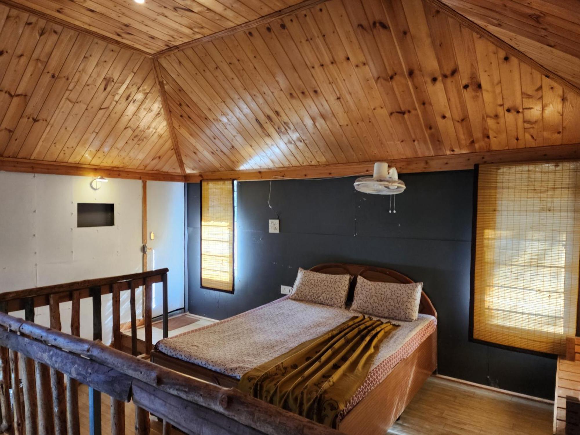 Pine Valley Campsite Kasauli