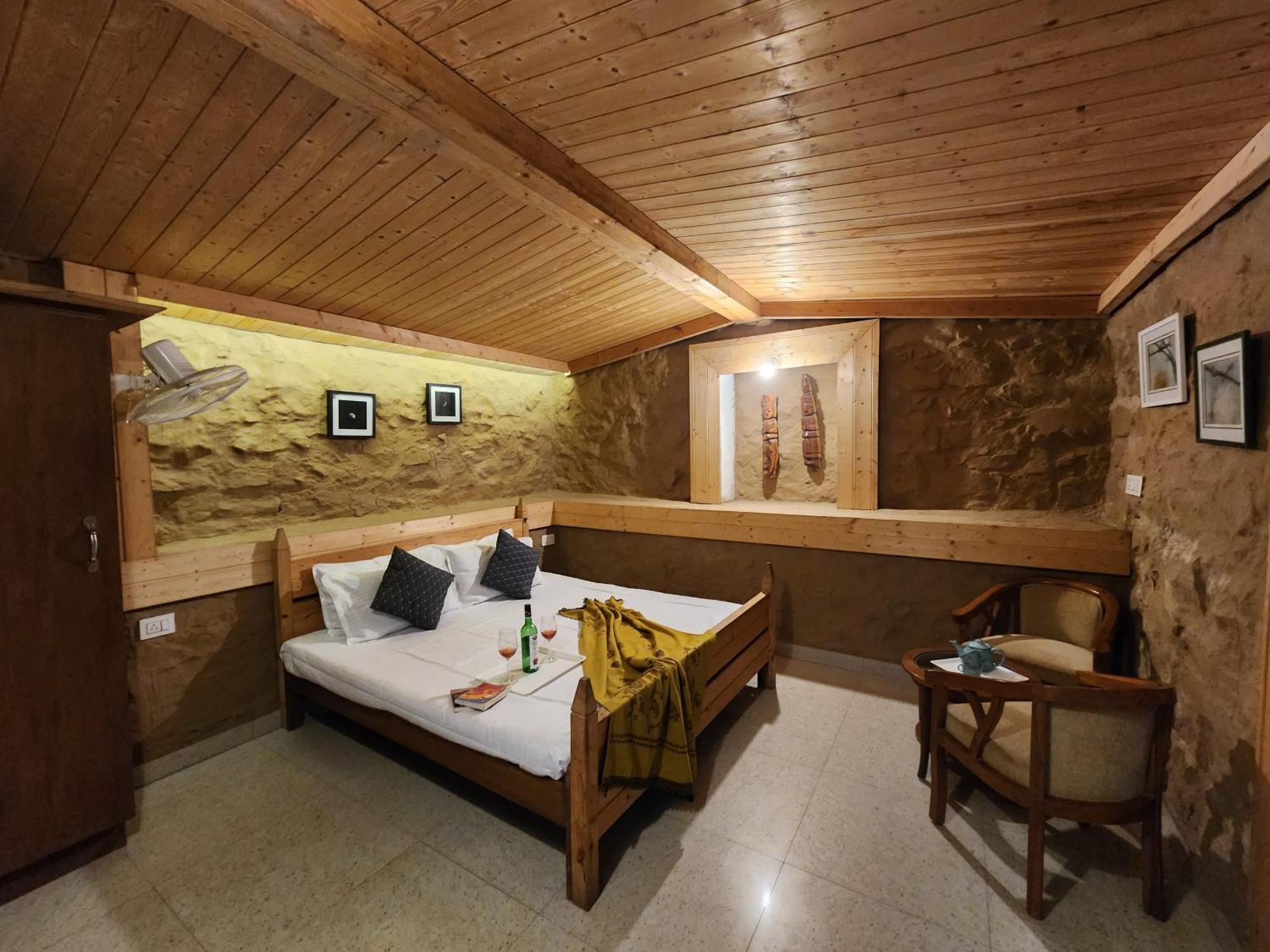 Pine Valley Campsite Kasauli